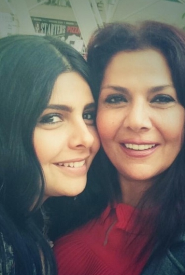 صباح الجزائري وابنتها رشا