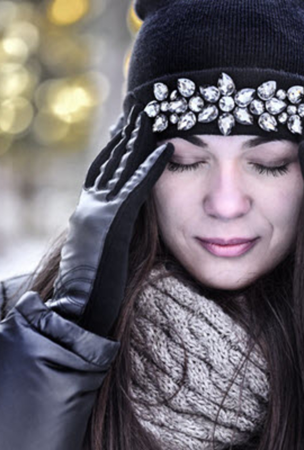 الصداع من الام الشتاء المتكررة جراء الهواء الجاف و الاتربة و الرياح