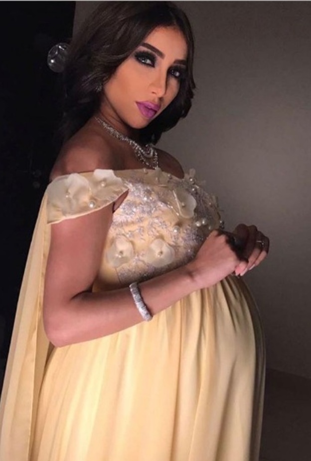 حمل دنيا بطمة