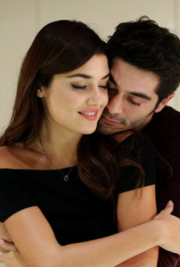 مشهد من مسلسل العشق لا يفهم من الكلام