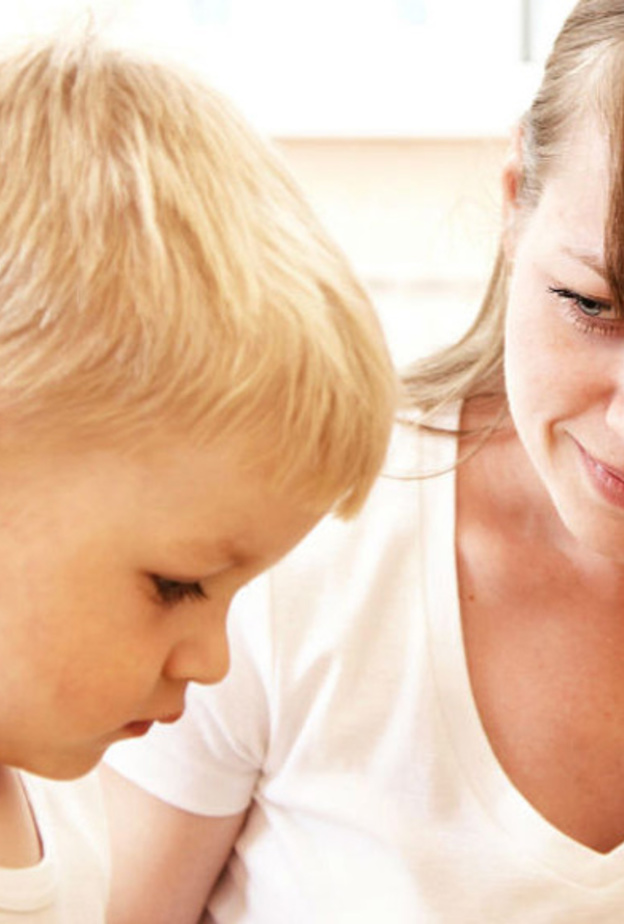 حاوري طفلك كثيرا و افهميه بان الموت هو التطور البيلوجي الطبيعي لجسم الإنسان