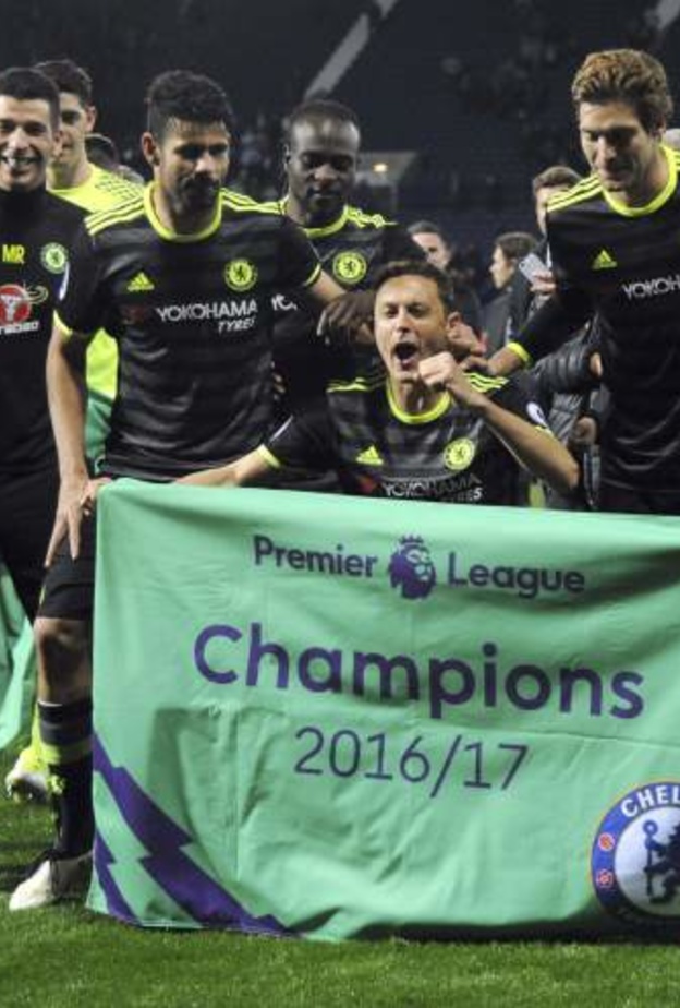 تشيلسي يتوج بلقب الدوري الإنجليزي
