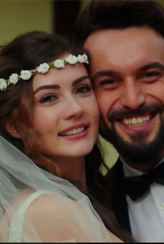 مشهد من مسلسل الزوج الرائع