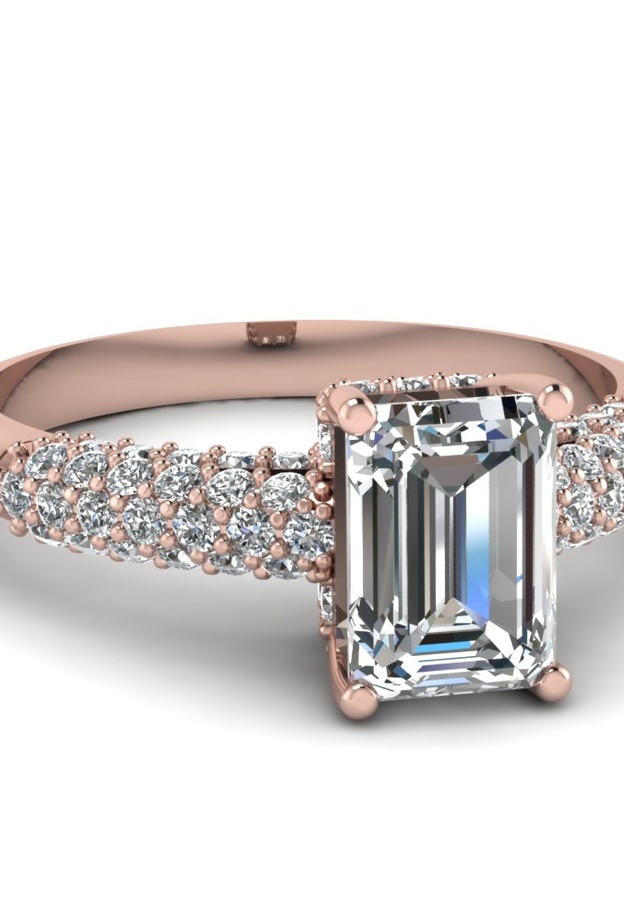 emerald shape diamond هي قطع ماس تم قطعها بحيث تبدو ذات سطح عريض