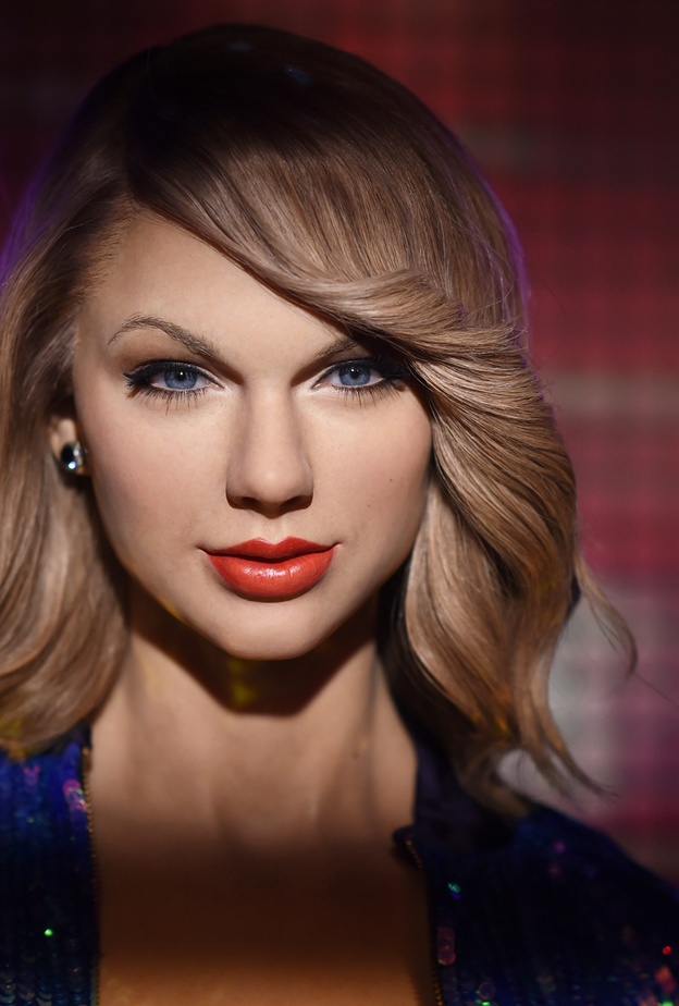 تايلور سويفت