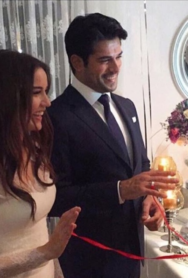 بوراق أوزجفيت وفهرية إفجان