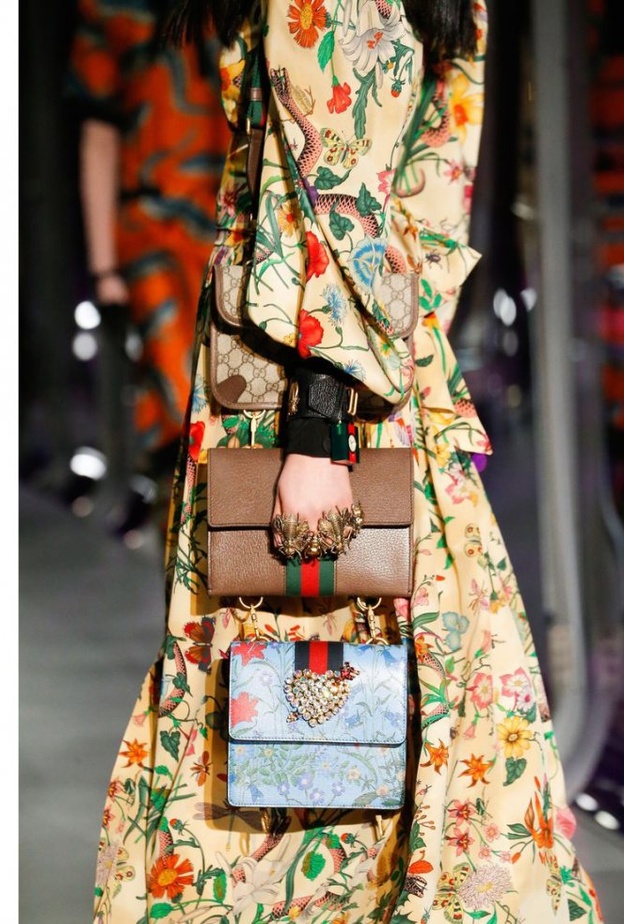 أحدث أشكال حقائب اليد 