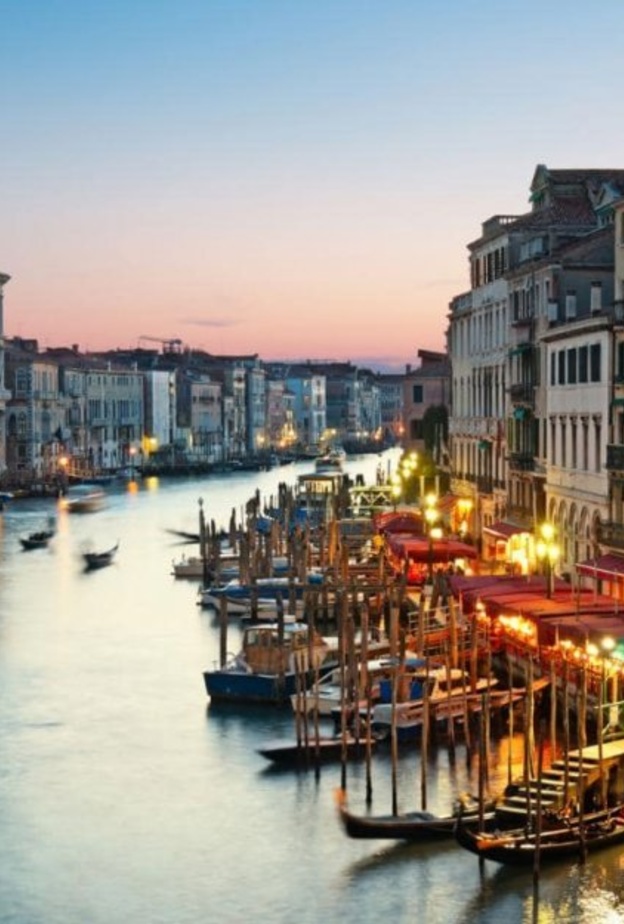 مدريد هي مدينة عصرية ساحرة تقدم لزوارها فرصة التعرف على طبيعة الحياة في إسبانيا