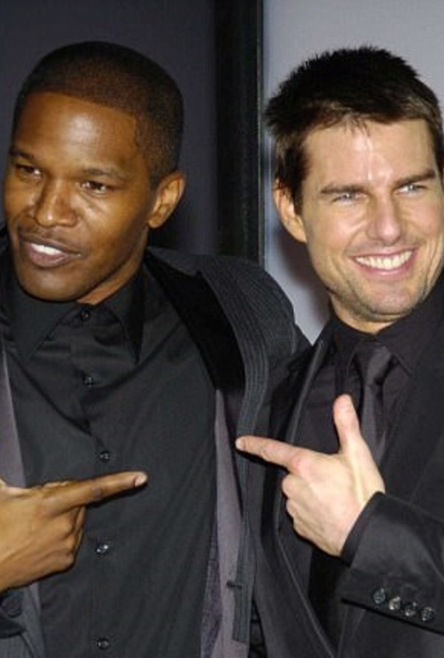 توم كروز يشعر بالخيانة من كاتي هولمز وجيمي فوكس