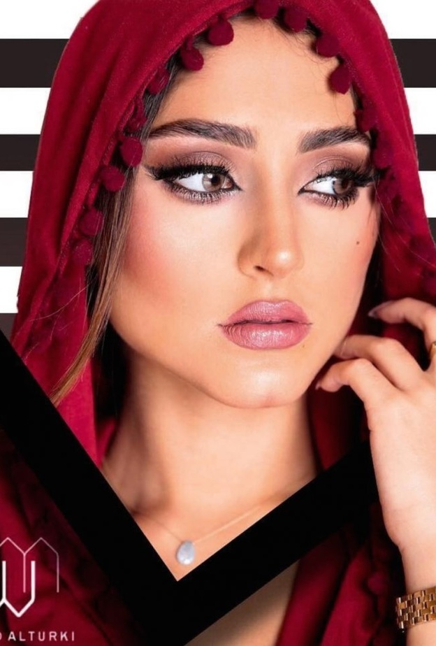 من مكياج ليان التويجري.