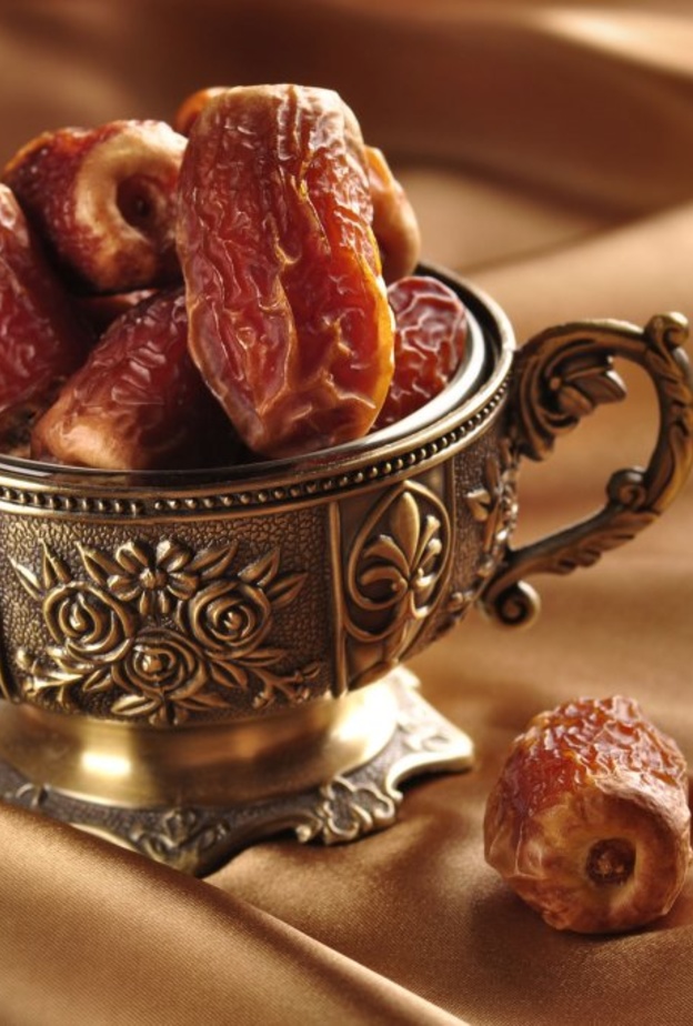  فوائد التمر على الريق للوقاية من الأمراض والعلاج للمرضى