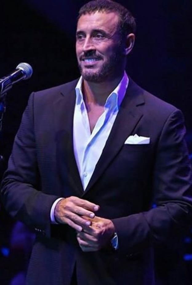 كاظم الساهر يحتفل بعيد ميلاده ال 60