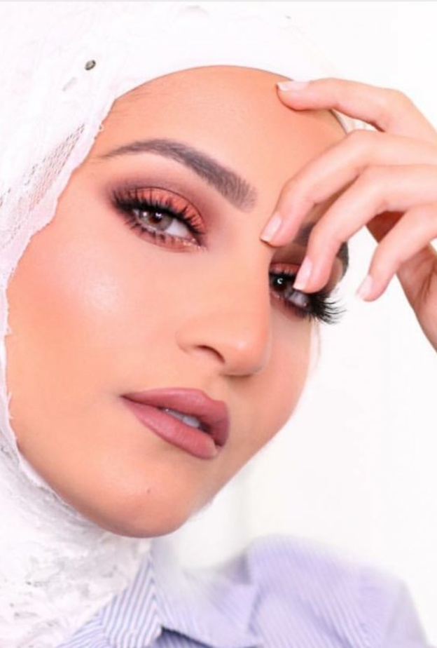 هذا المكياج يليق بالمناسبات والسهرات