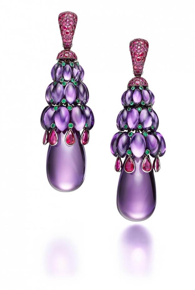 قلادة بوشرون من اللؤلؤ والأكوامارين