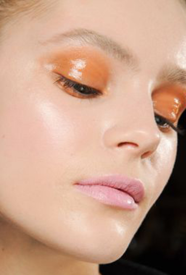 الحصول على هذه الإطلالة أسهل من توقعاتك.