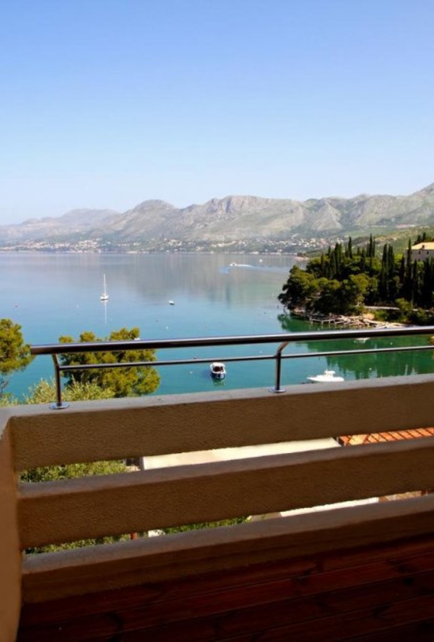 من غرف فندق دوبروفنيك بالاس