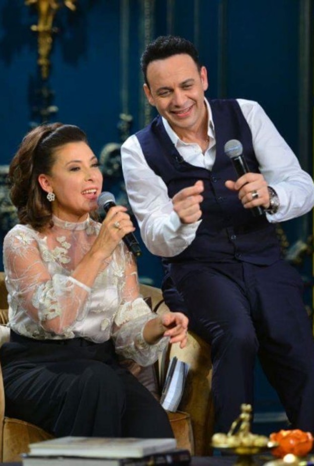 أنوشكا ومصطقى قمر