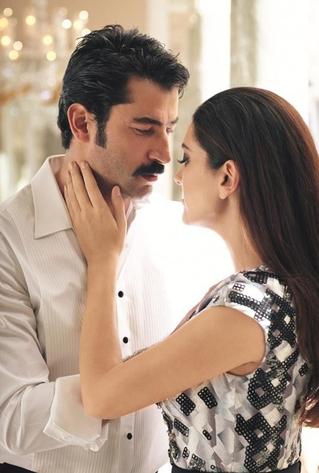 كينان اميرزالي اوغلو وبرجوزار كوريل