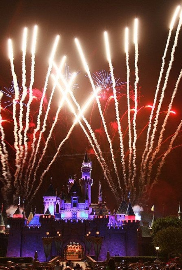 جزيرة كاتالينا افضل ملاذ للعرسان