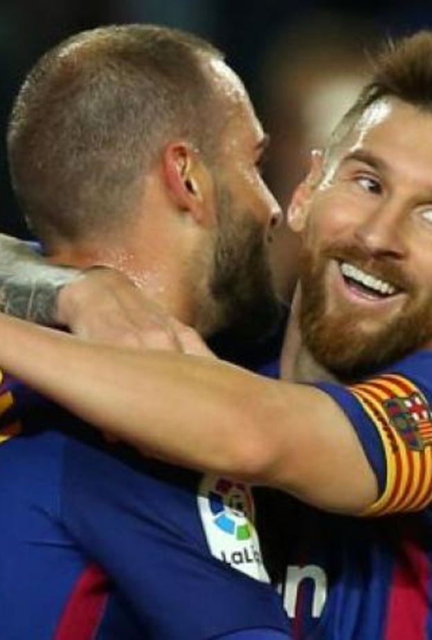 يسي يتألق ويسجل رباعية لبرشلونة في مرمى إيبار