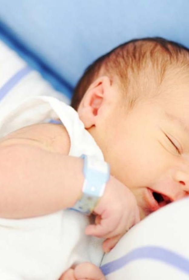 نصائح طبية لنفسية المراة بعد الولادة