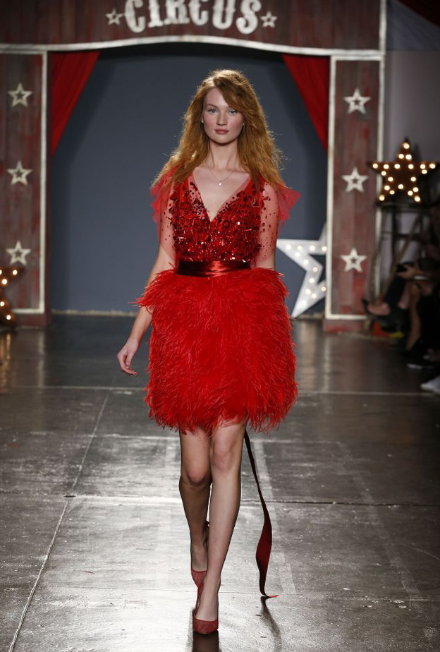 من مجموعة جيني باكهام