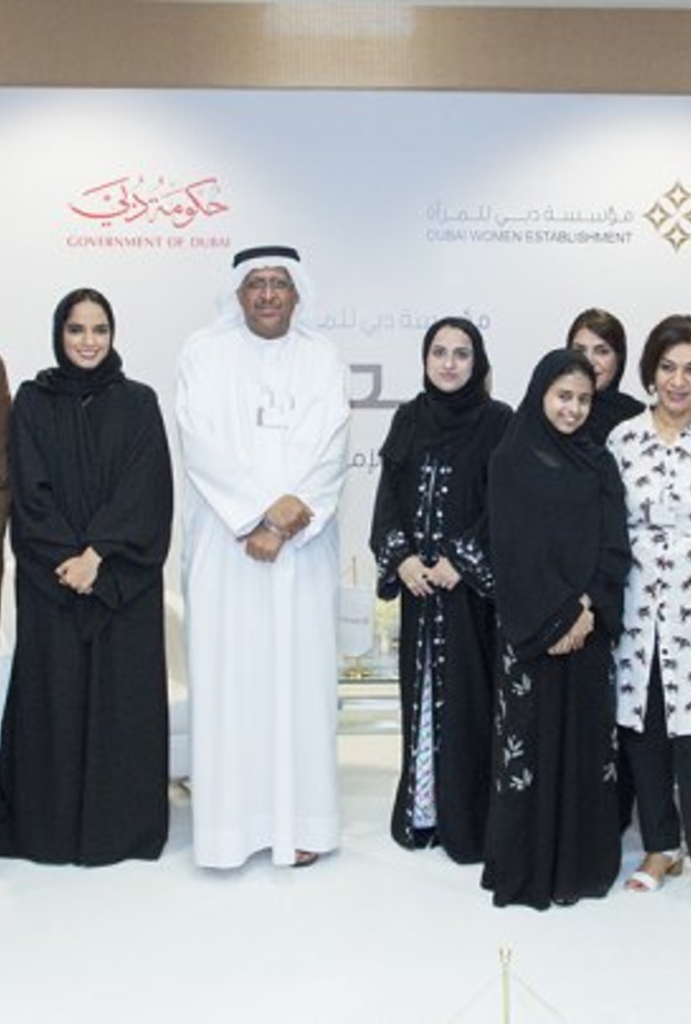 دبي للمرأة تفعل مبادرة قدوة بجلسة حوارية مع الروائية الشابة دبي بالهول