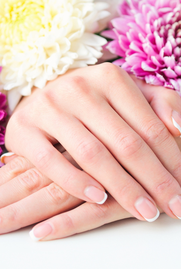 بعض الوصفات الطبيعية تمنحك يدين ناعمتين