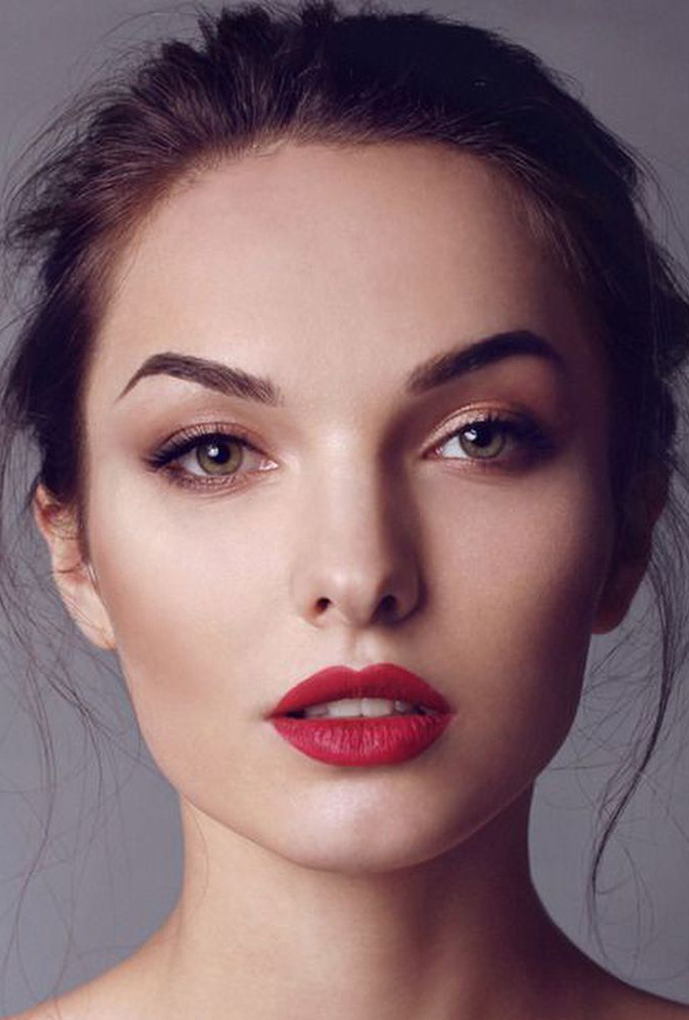 مكياج عيون بسيط