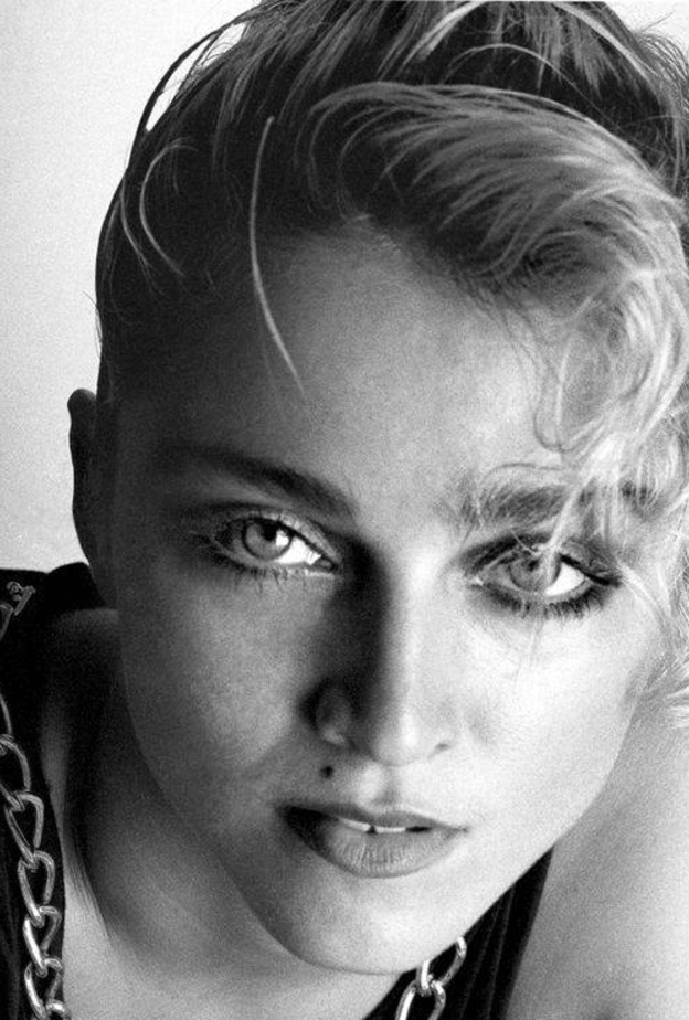 هكذا تطورت صيحات المكياج عبر الشنوات