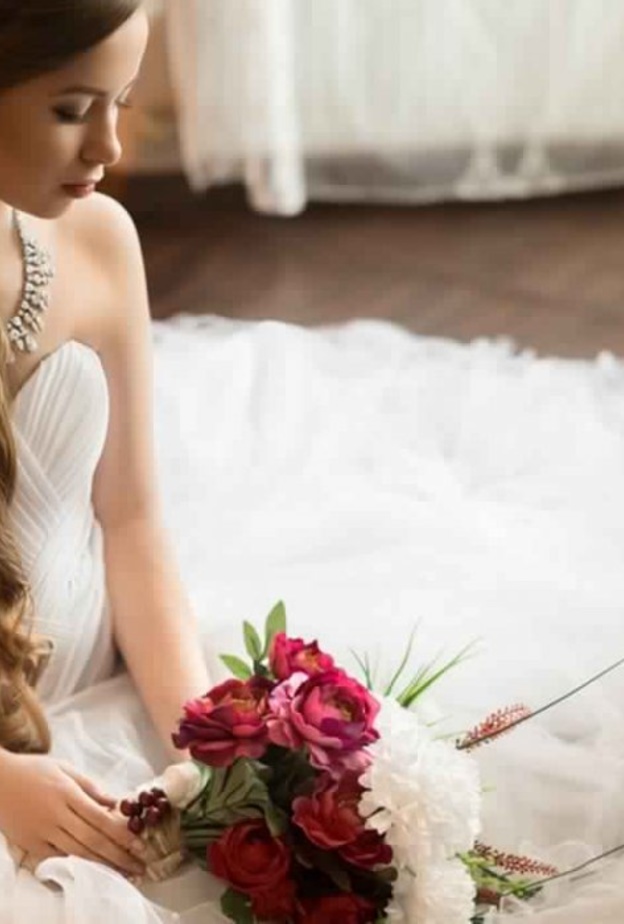 كيفية التعامل السليم مع الزوجة الخجولة ليلة الزفاف