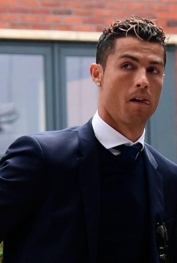 مواصفات خارقة لـ سيارة بوغاتي تشيرون