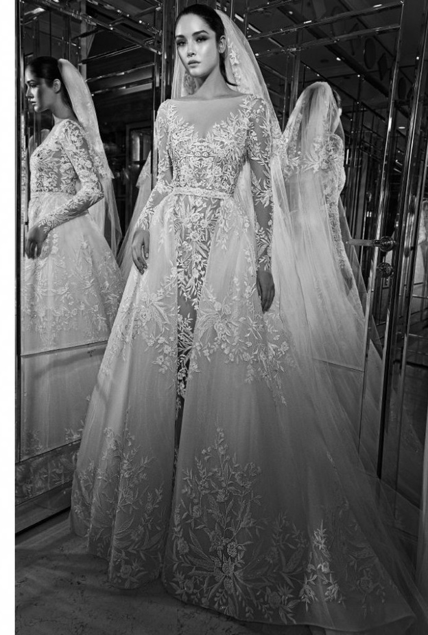 فستان من الدانتيل من تمبرلي لندن