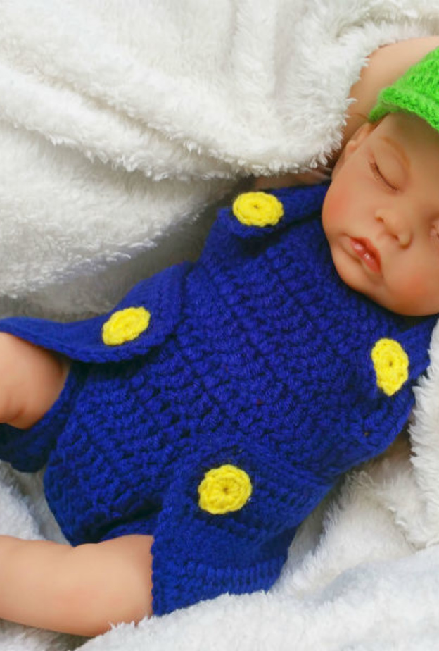 غطاء رأس وبنطلون كروشيه للطفل