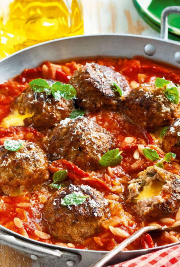 طريقة عمل كفتة لحم بالجبن الموتزاريلا والشيدر