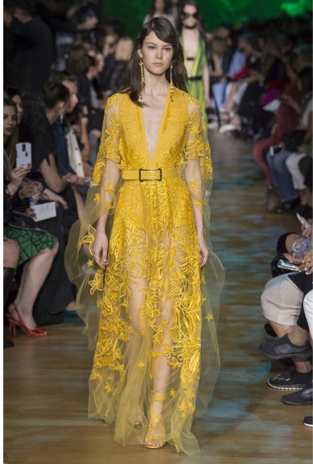 فستان خطوبة من ماركيزا