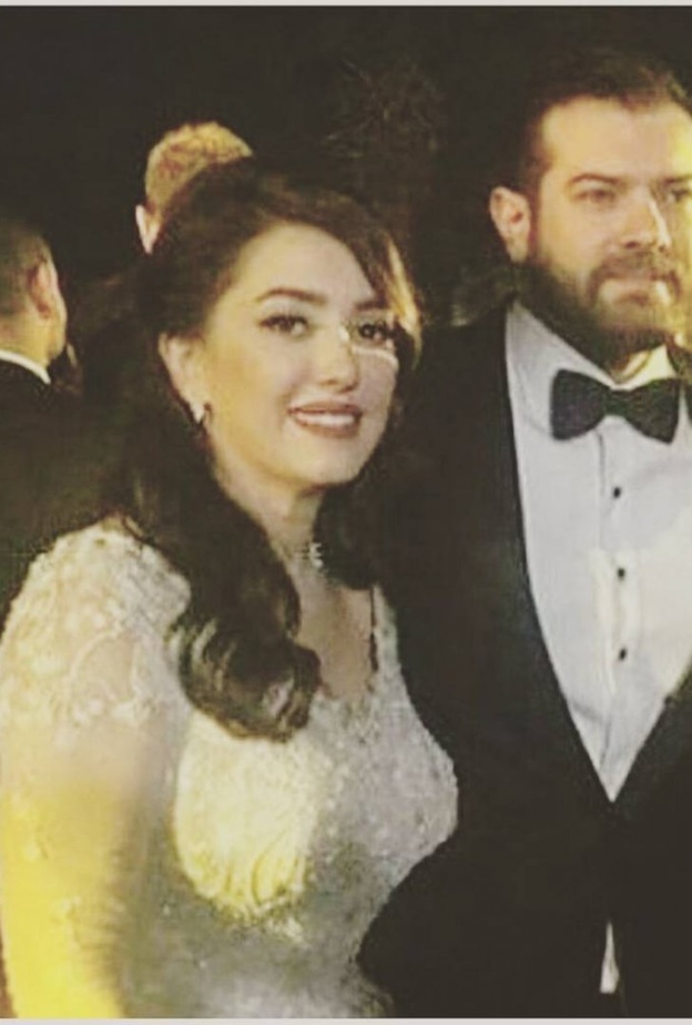 كارمن سليمان في لقطة من زفافها