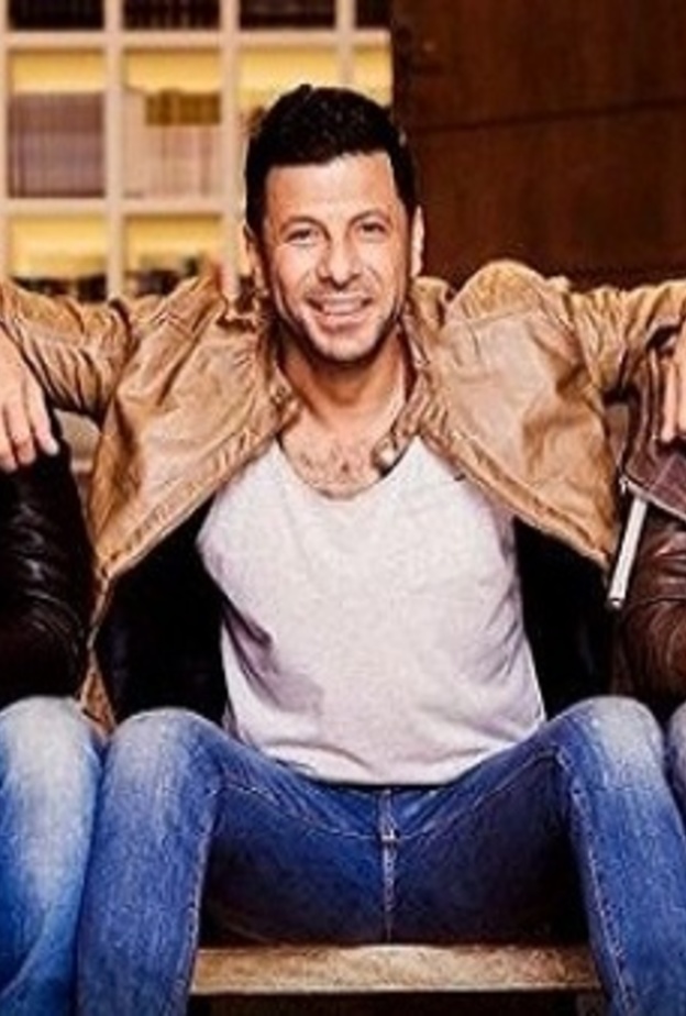 برنامج قعدة رجالة