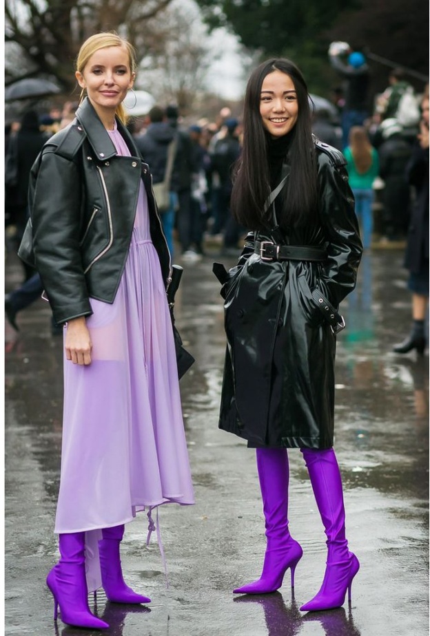 أحذية الجوارب مثالية مع بناطيل الجينز القصيرة