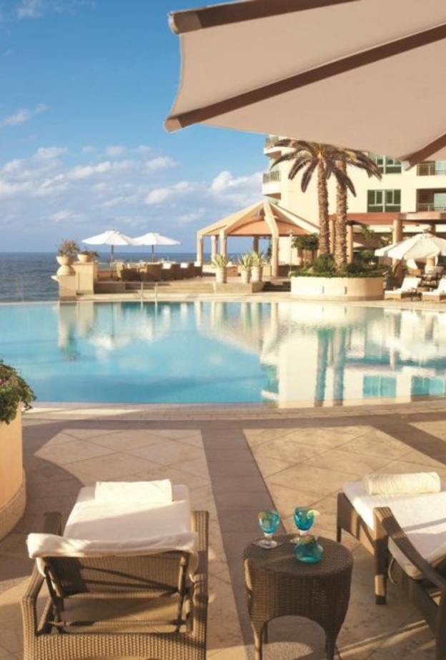 من فندق فورسيزونز الإسكندرية