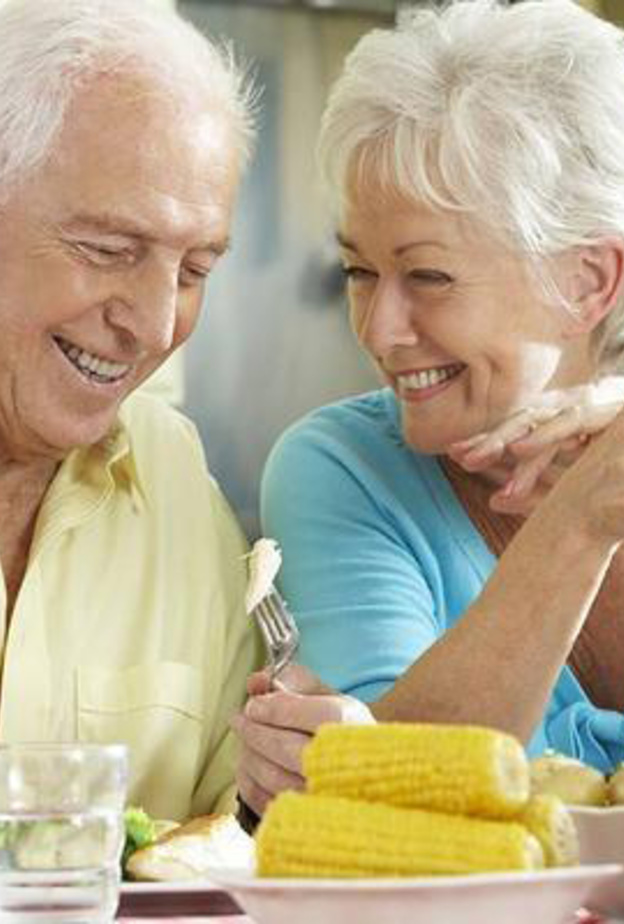 تنظيم الوجبات مهم لصحة كبار السن