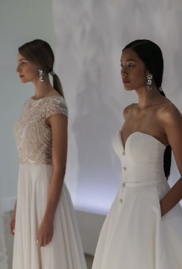 عرض جاستن الكسندر.