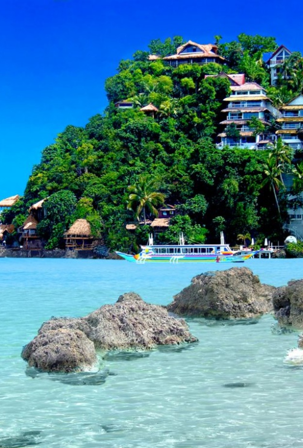 جزيرة بوراكاي في الفلبين 