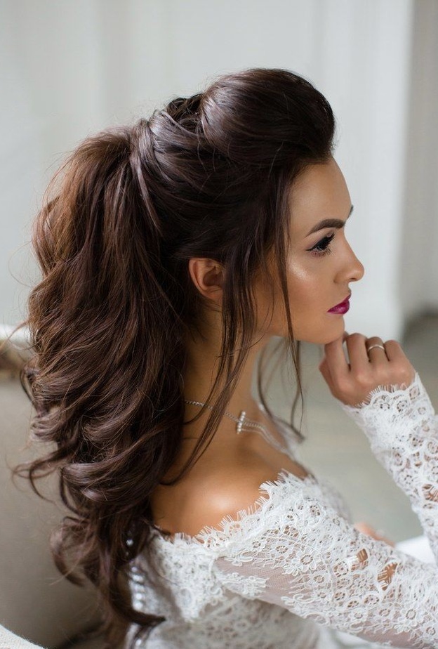 تسريحات شعر انيقة للعروس