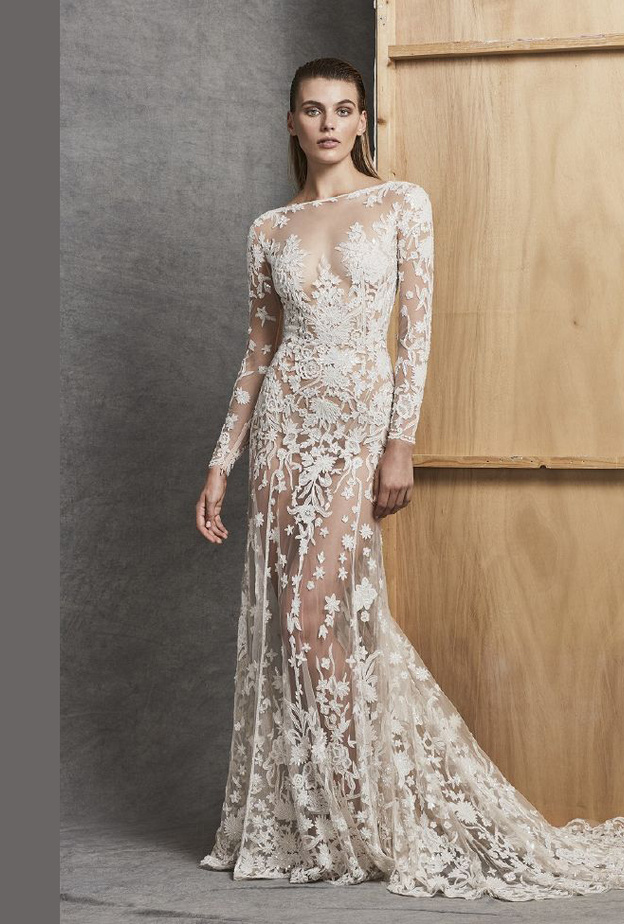 فستان مع حزام على الخصر من عرض زهير مراد