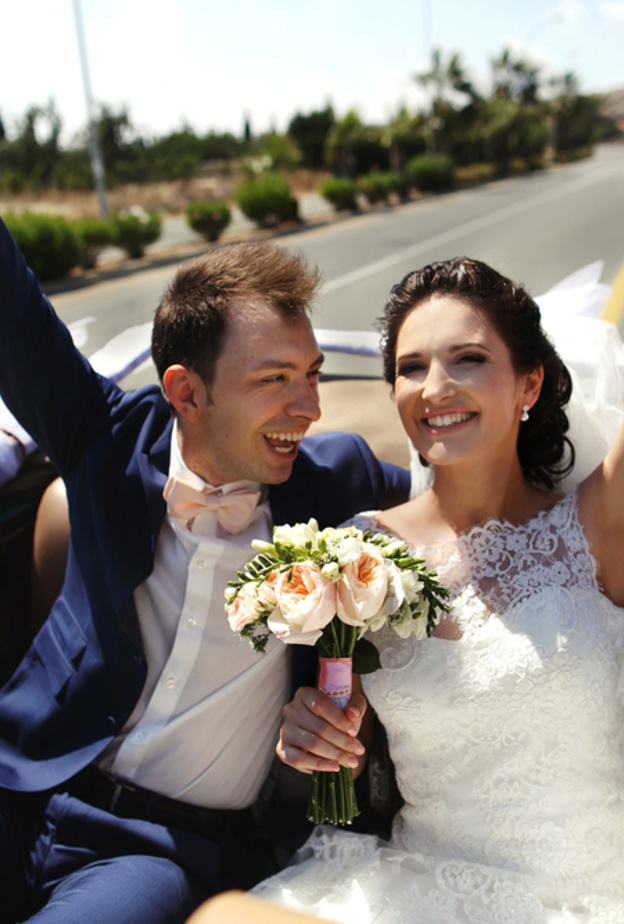 السيارة المحتجزة.