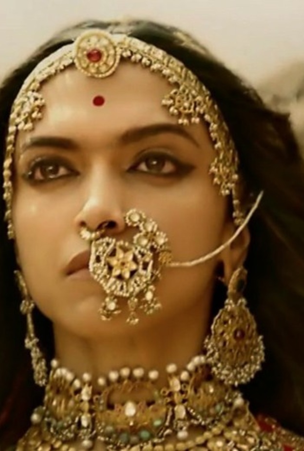 نجوم بوليوود يشيدون بإعلان فيلم Padmavati 