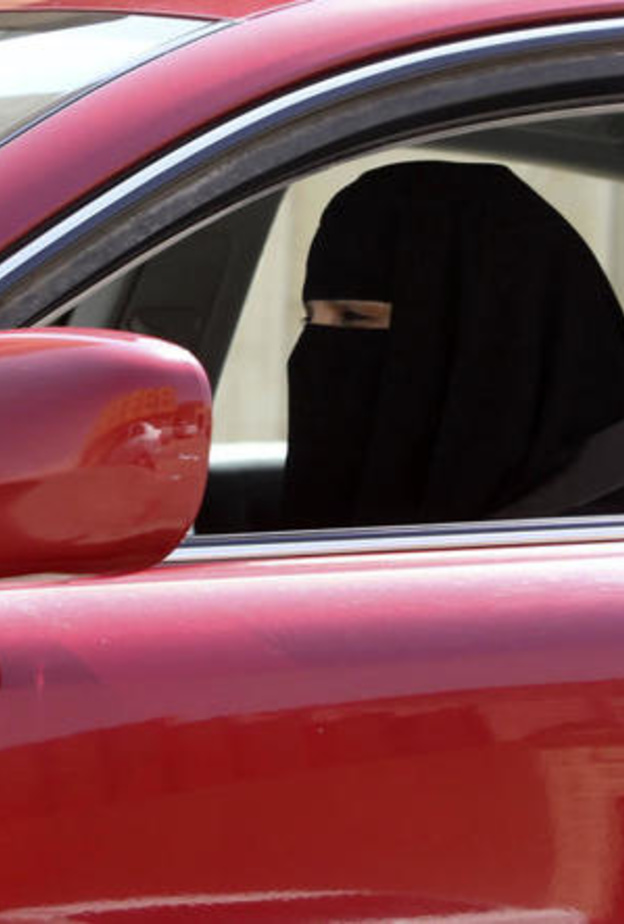 قد يتم حصر بعض أنشطة النقل على النساء فقط