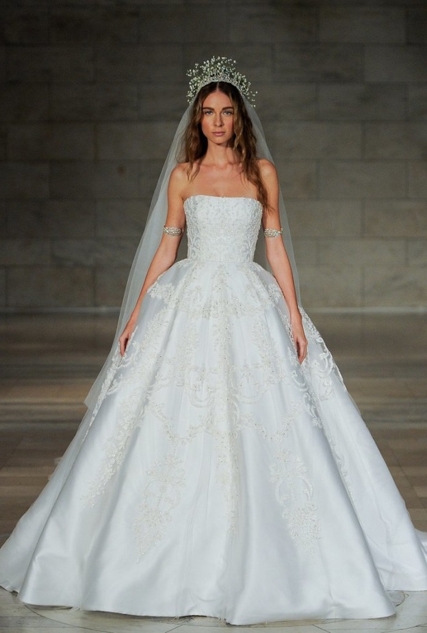 فساتين زفاف من نعيم خان