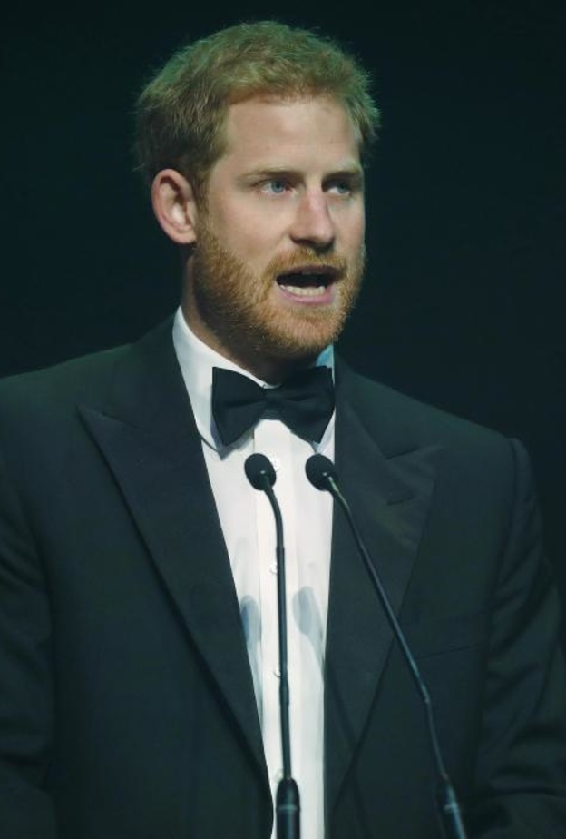 كلمة الأمير هاري أثناء تسلمه جائزة نيابة عن والدته الراحلة